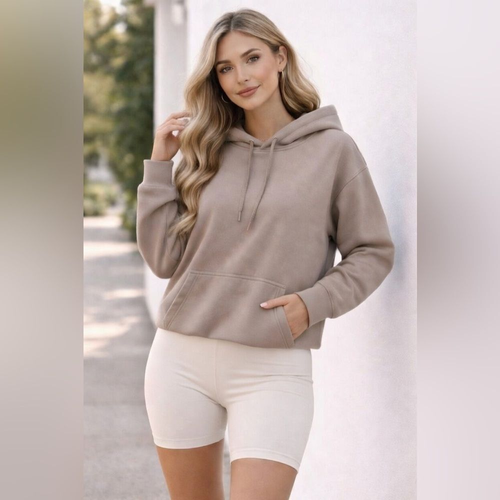 Athleta Soft Fleece Pullover Hoodie With Zipper Pocket Side Sz M Taupe